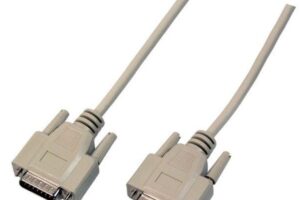 MicroConnect DSUB15-DSUB15 10m M-F