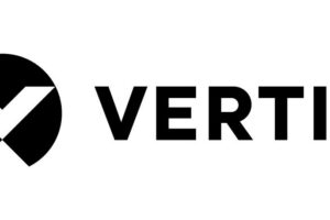 Vertiv Parallel Cable (4m) up to 4