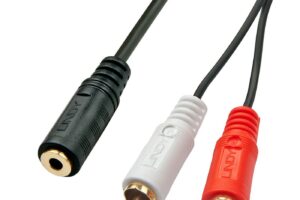 Lindy Audio/Video Adapter Cable