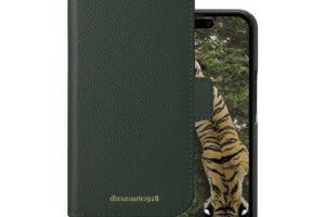 dbramante1928 New York iPhone 15 Evergreen