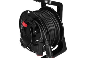 Lindy 50m Armored Fibre Optic