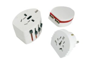 MicroConnect World Adapter