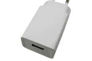 MicroConnect Charger for Smartphones 1Amp