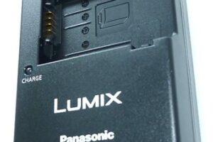 Panasonic EXTERNAL CHARGER DE-A84AB/SX