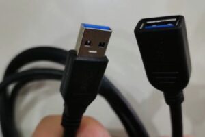 MicroConnect USB 3.0 A-A 1.8 m M-F, Black