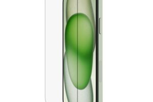 Belkin ScreenForce - Skjermbeskyttelse for mobiltelefon - herdet glass, behandlet - glass - for Apple iPhone 15 Plus