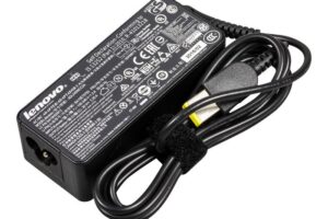 Lenovo AC Adapter 45 W 3 Pin WW
