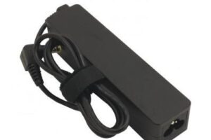 Fujitsu AC Adapter 19V 65W