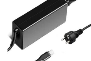 CoreParts USB-C Power Adapter