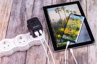 Verbatim Universal Travel Adapter - Bilde 41