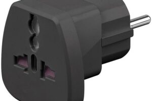 MicroConnect Universal Travel adapter black
