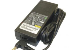 Fujitsu AC-ADAPTER 19V 80W (2-PIN,